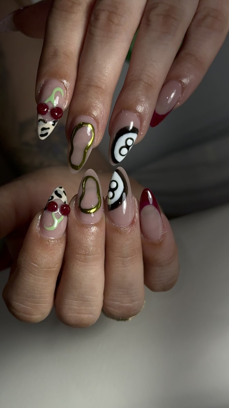NANA LUXE STUDIO, nail salon in Camden, NJ, photo 3 of 10
